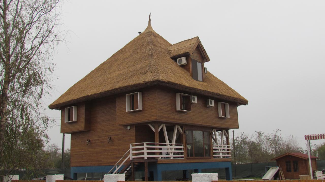 Old Fane'S Lodge Marasu Exterior photo